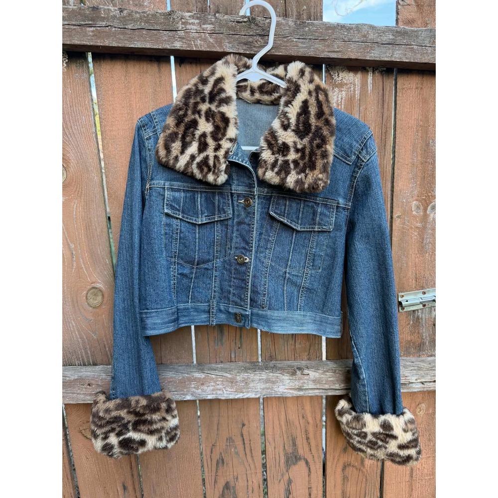Cropped Denim Jacket Leopard Faux Fur Collar Cuffs Blue Jean Trucker Coat